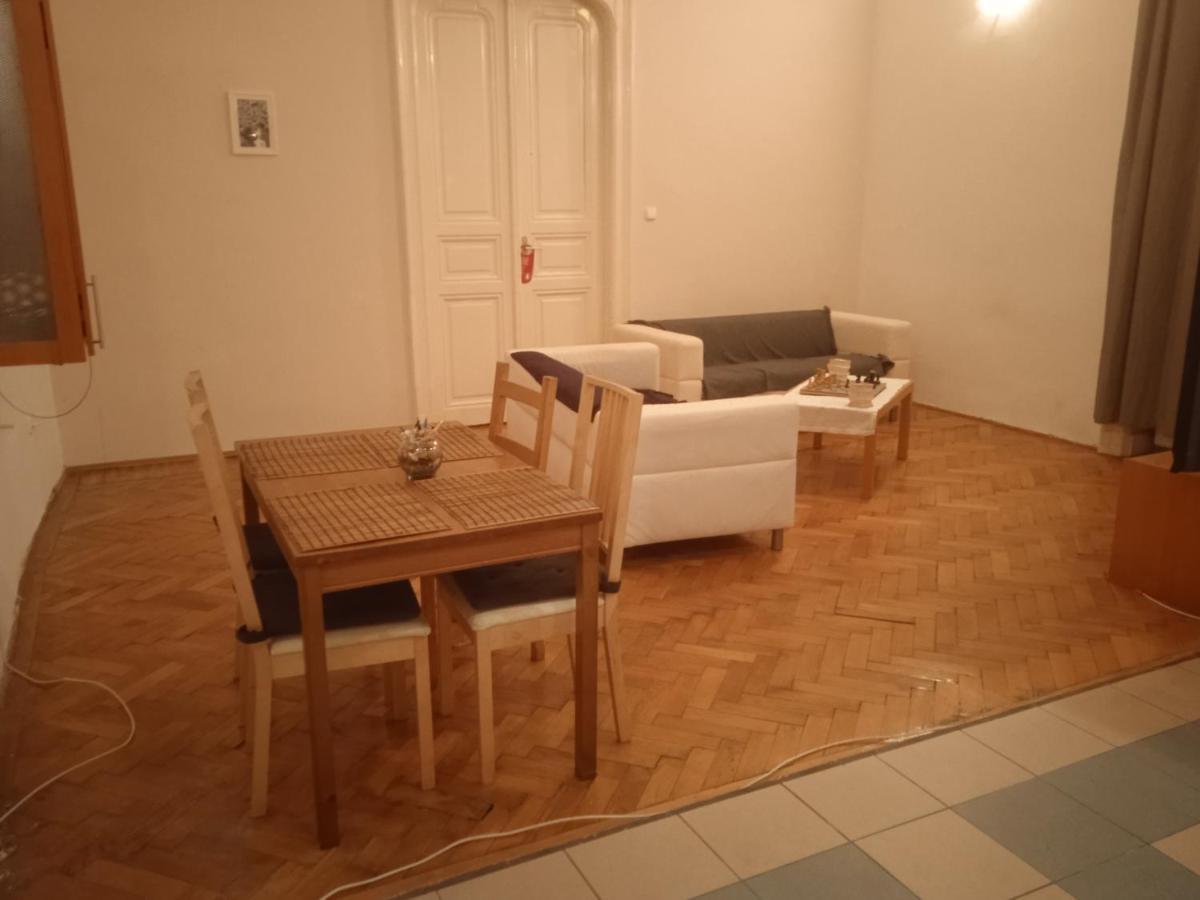 Aparthotel Alternative Hilton In Central Budapeszt Zewnętrze zdjęcie
